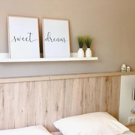 Perleplau 公寓 普劳西